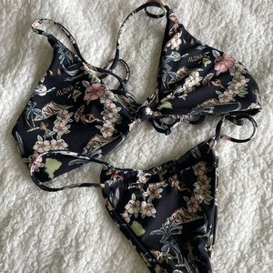 Skatie Bikini set in “Kona” Print